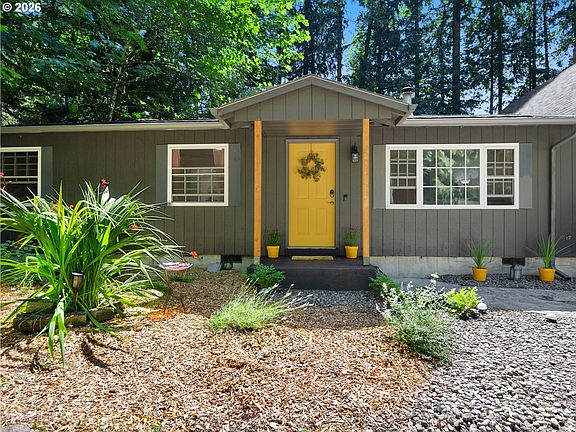 3rd image of 69080 E Vine Maple Dr