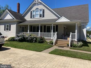 130 E Hancock St, Riverside, NJ 08075