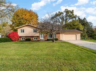 4835 Raymond Rd, Midland, MI 48642
