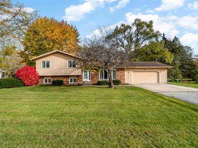 4835 Raymond Rd, Midland, MI, 48642