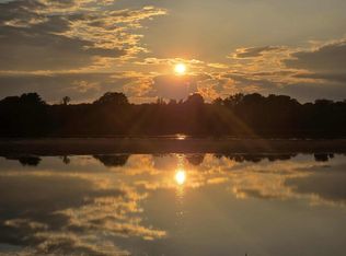 82 West Rd, Longmeadow, MA 01106