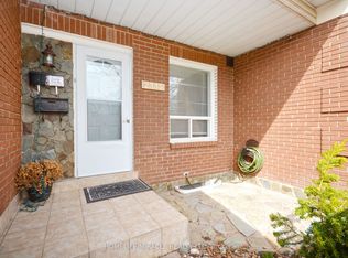 2335 Council Ring Rd, Mississauga, ON L5L1B9
