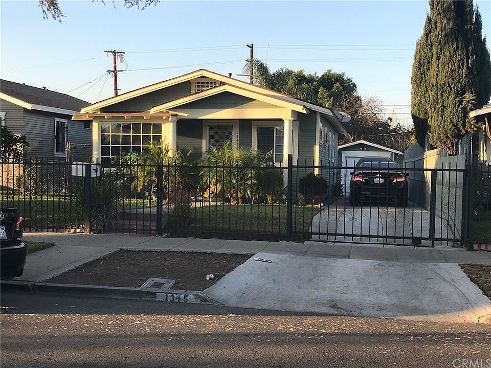 1st image of 1345 W 73rd St
