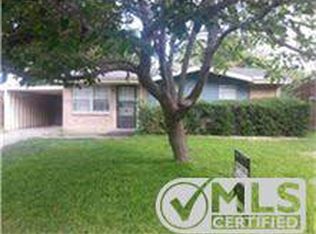 3004 Lark St, Greenville, TX 75402