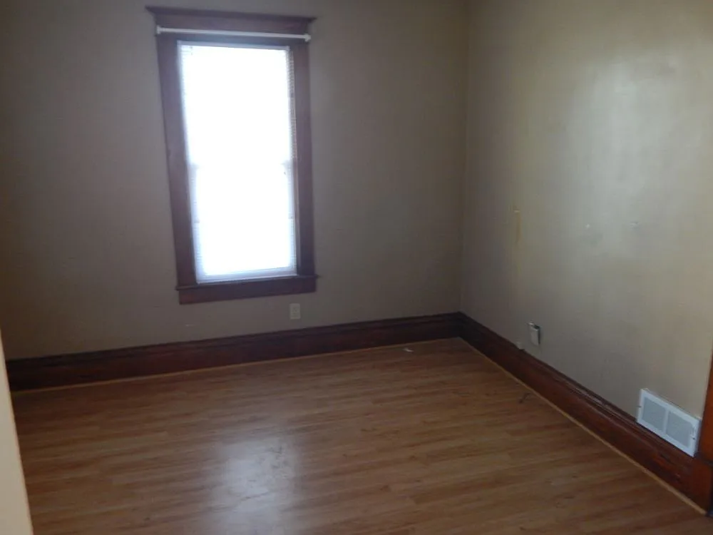 2 bed, 949 sqft, $850 — Photo 3