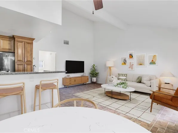13144 Bromont Ave, Sylmar, CA 91342