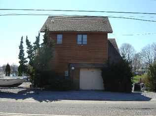 1100 Manhasset Ave, Greenport, NY 11944