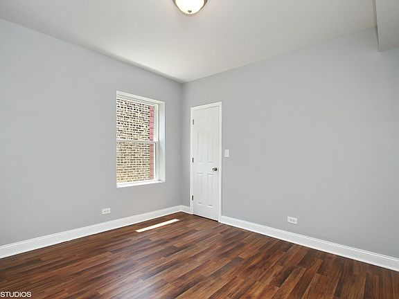 4th image of 7724 S Marshfield Ave #3