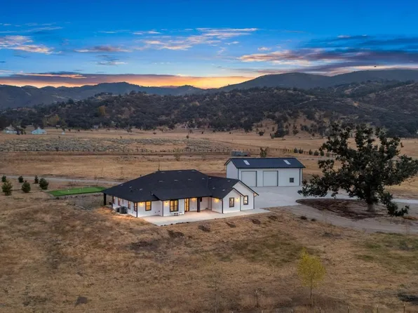 23003 Creekside Dr, Tehachapi, CA 93561