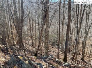 104 Wintercrest Lane, Beech Mountain, NC 28604