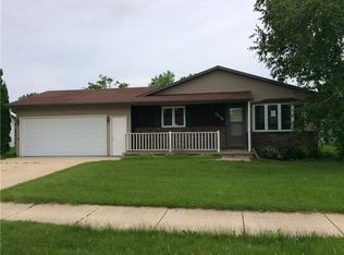 2808 Welhouse Dr, Kaukauna, WI 54130