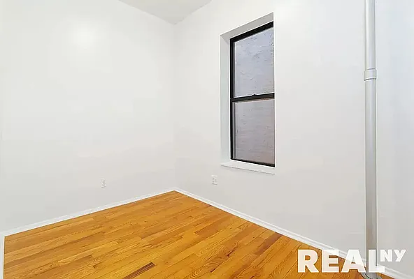 Rented by REAL New York | media 15