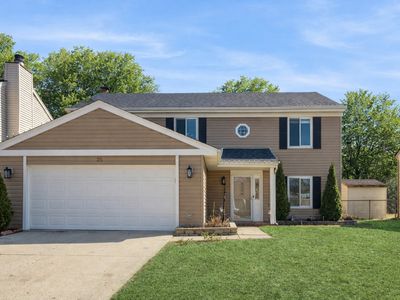 35 Manchester Ln, Vernon Hills, IL, 60061