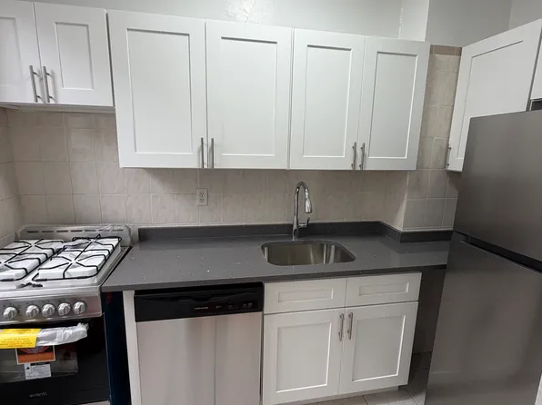 31-76 35th Street image 1 of 5