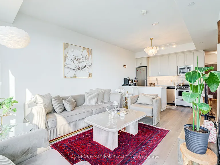20 Gatineau Dr #1010 — Photo 3
