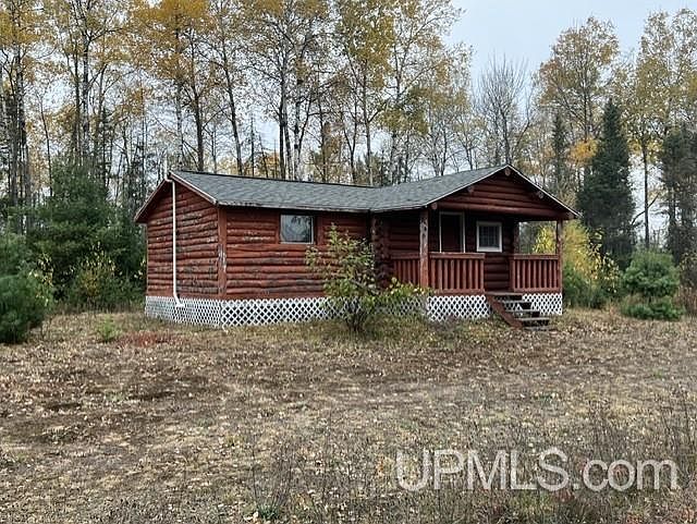 1st image of 4892 Balsam Rd