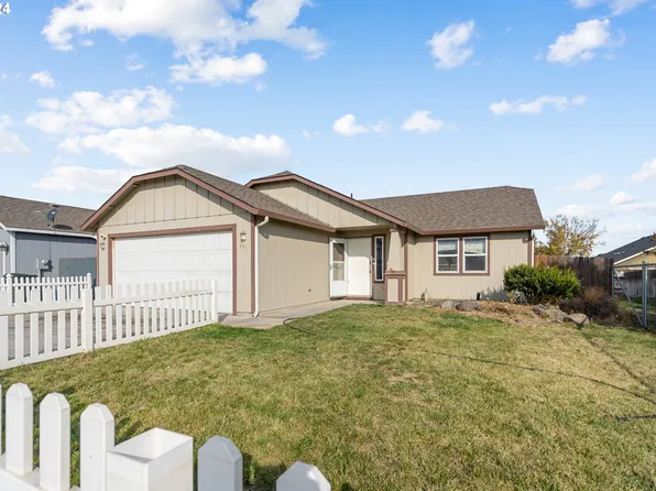 271 Bridgeport Ave, Umatilla, OR 97882