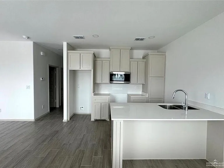 7710 N 58th St #2 — Photo 3