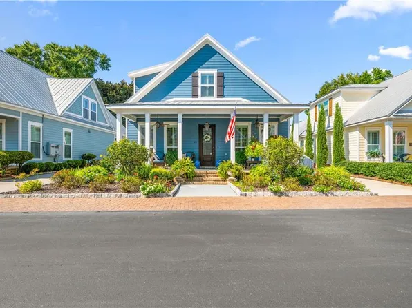 45 Bay Pointe Ct, Fairhope, AL 36532