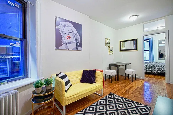 Rented by Avenues Real Estate | media 10