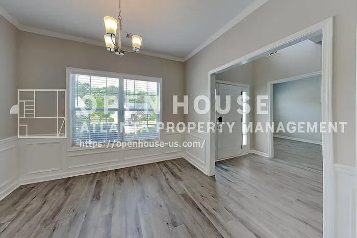 2447 Moultrie Ct — Photo 6