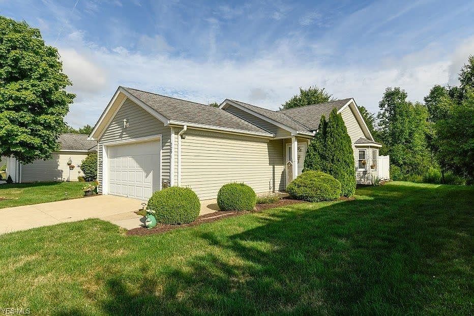 1st image of 5291 Genny Dr