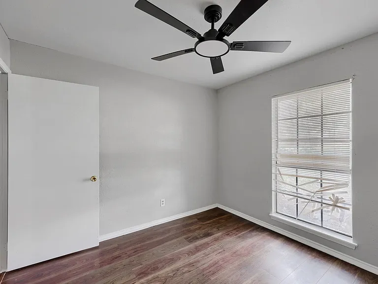1005 Whitewater Trl — Photo 22