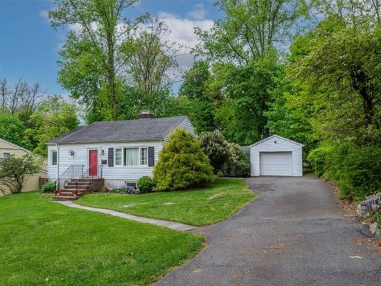 12 TROWBRIDGE ROAD, Morris Plains, NJ 07950
