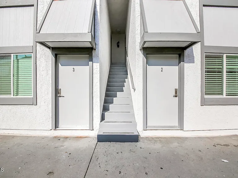 3116 Casitas Ave #3 — Photo 5