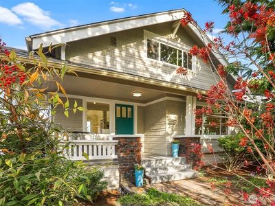 7015 2nd Avenue NW, Seattle, WA, 98117