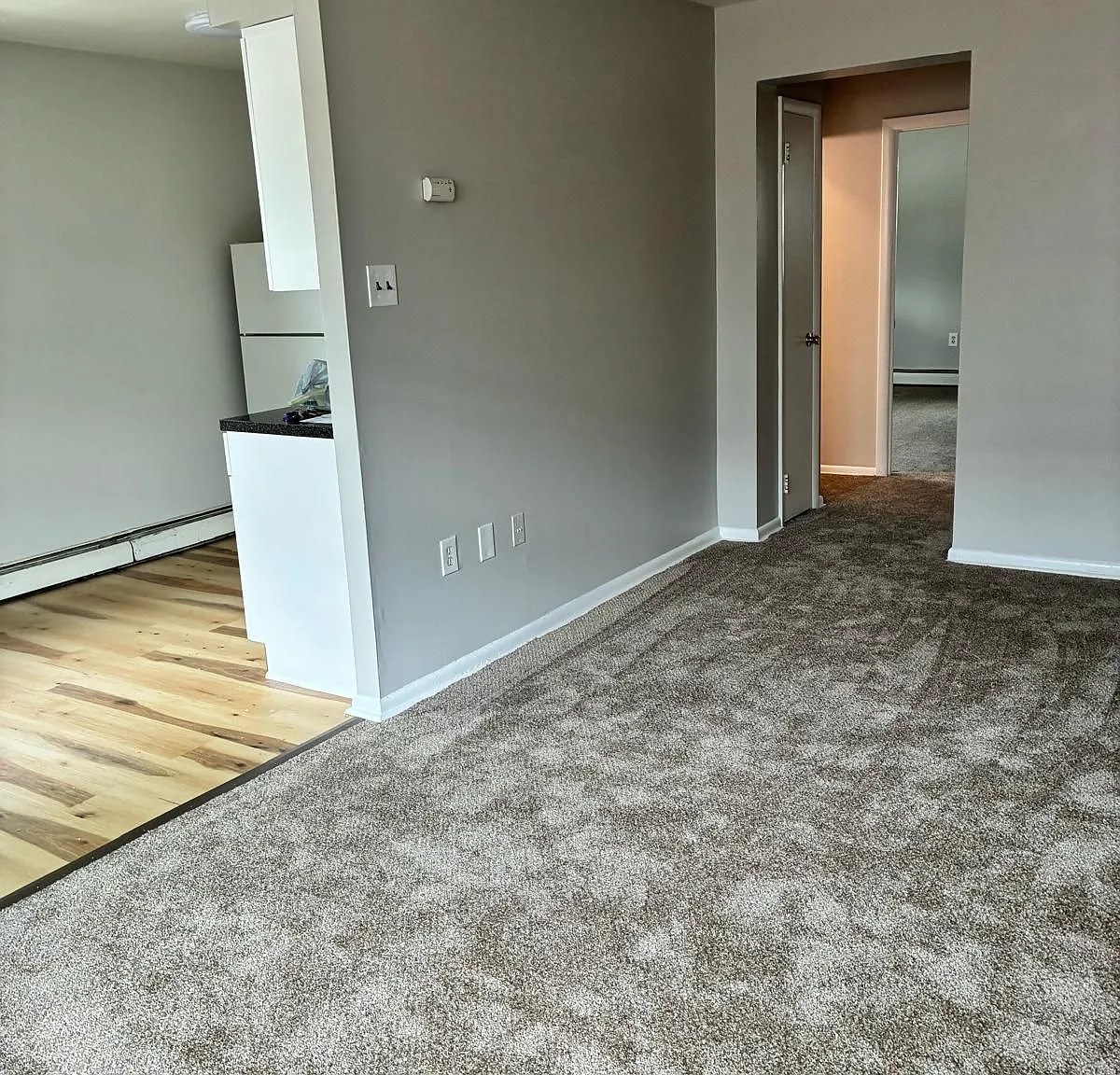 1 bed, 1.0 bath, 750 sqft, $1,470 — Photo 2