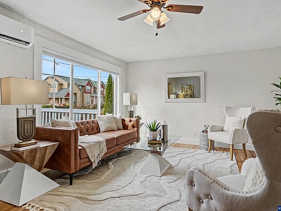 5th image of 1745 SW 53rd St