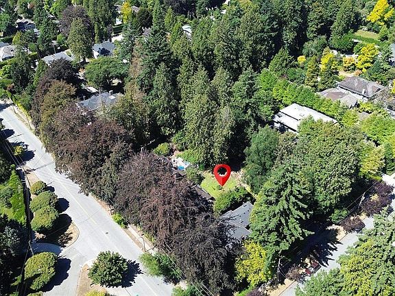 5th image of 2629 W 49th Ave