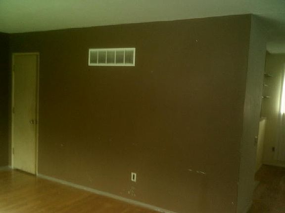 5th image of 2715 Flamingo Dr
