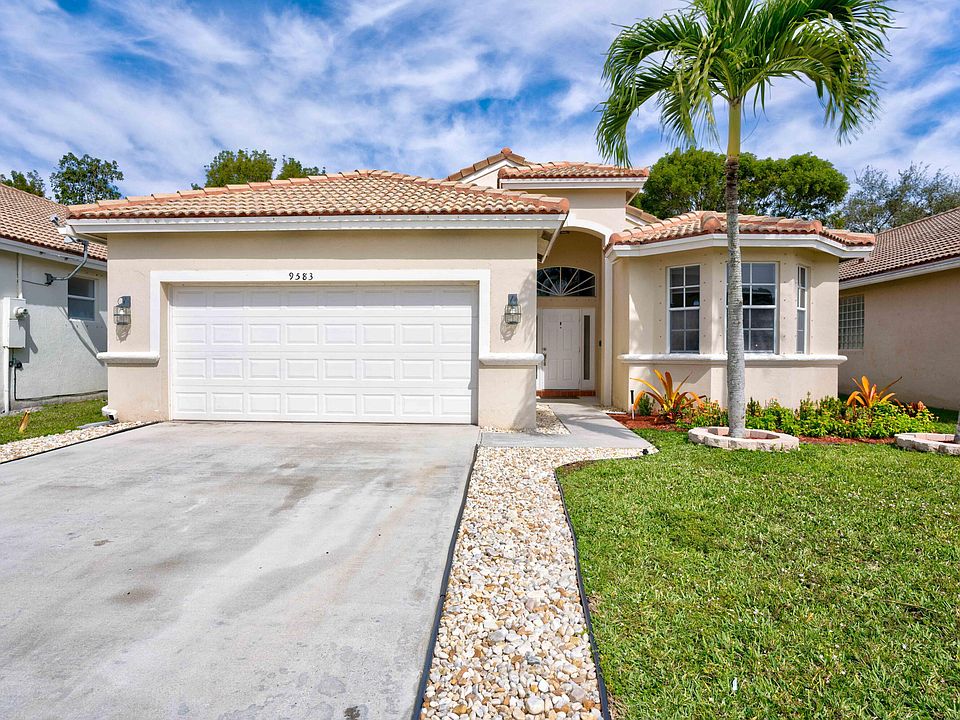 1st image of 9583 Verona Lakes Boulevard