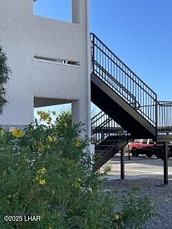 3rd image of 3048 Shoshone Dr Unit A205
