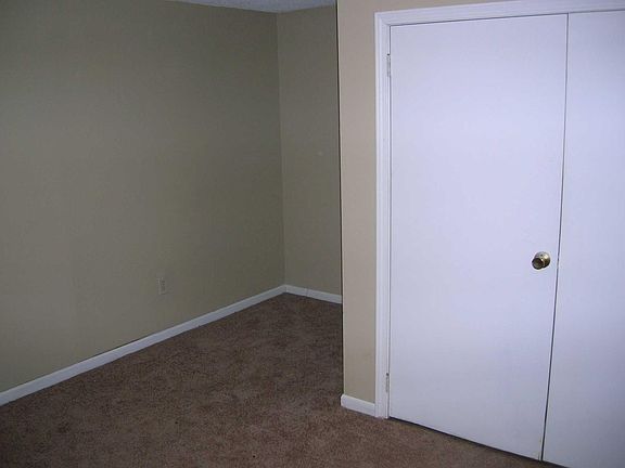 2nd image of 7016 Monroe Ave
