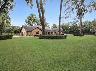 901 NE 63rd St, Ocala, FL 34479