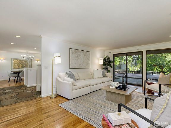 4th image of 4434 137th Avenue NE