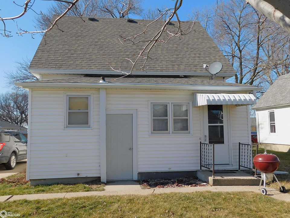2nd image of 106 S Prince St