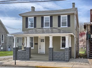 4 S Bridge St, Christiana, PA 17509