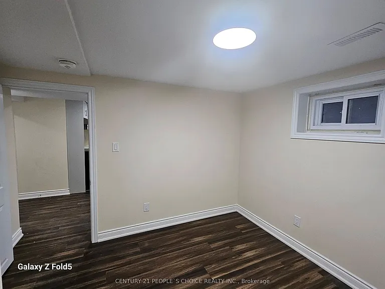 46 Appleby Dr #BASEMENT — Photo 9