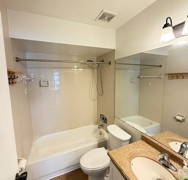 111 Hidden Arbor Ct — Photo 7