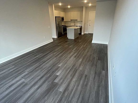 4th image of 2301 Lemoine Ave Unit 404