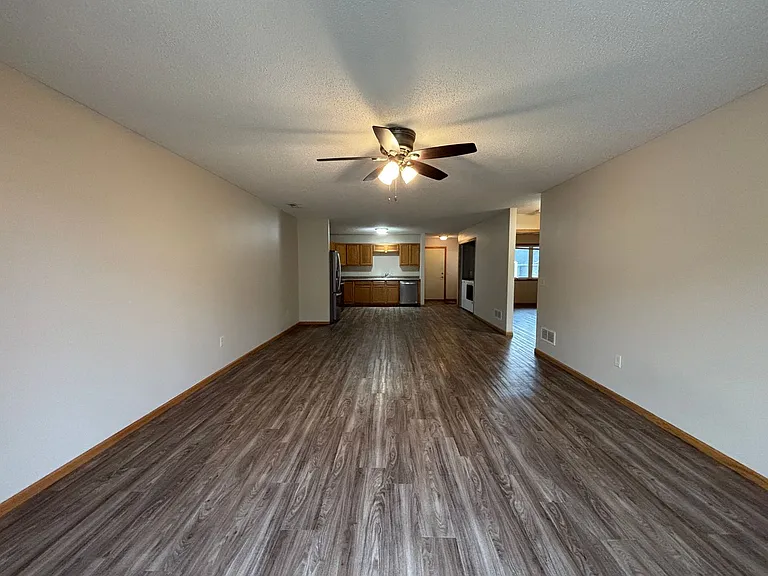 1627C Gunston Dr — Photo 4