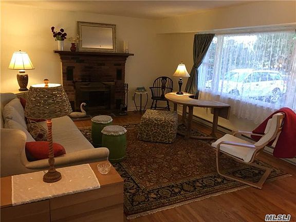 4th image of 260 Mill Creek Dr
