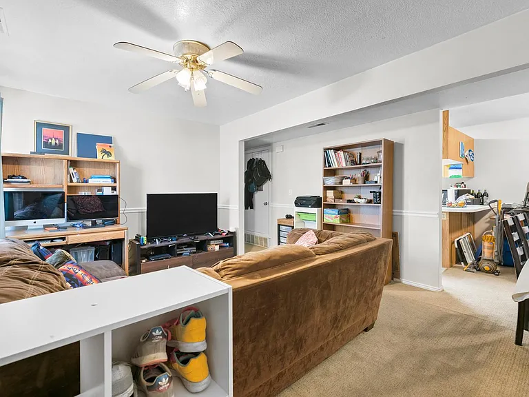 1227 Riverside Ave #56 — Photo 3