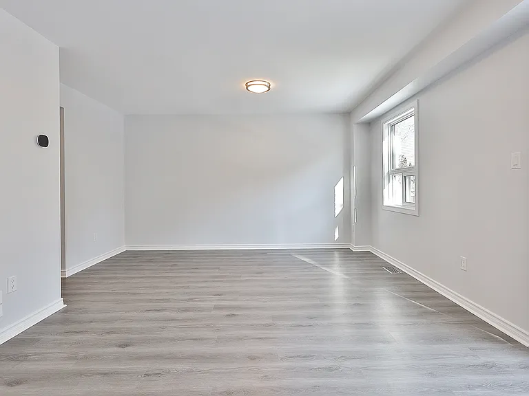 207 Scarborough Golf Club Rd — Photo 30