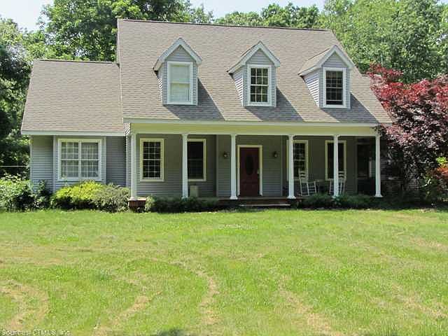 2nd image of 38 Bluebird Ln