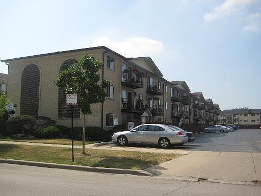 1st image of 8701 W Foster Ave Unit 306